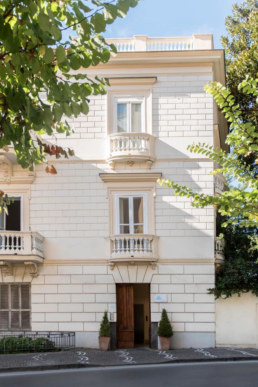 Agora Apartments Sorrento Exteriér fotografie
